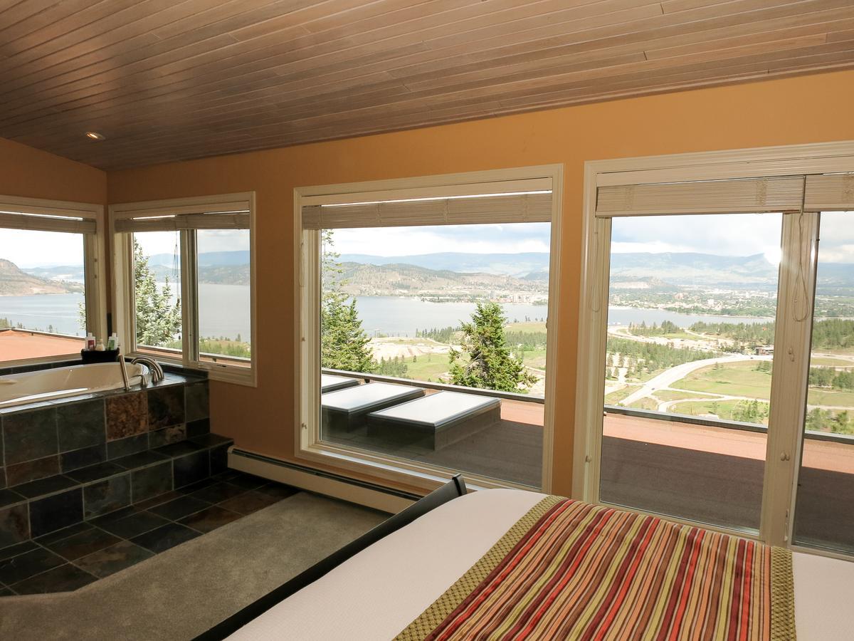 A View Of The Lake B & B West Kelowna Eksteriør billede